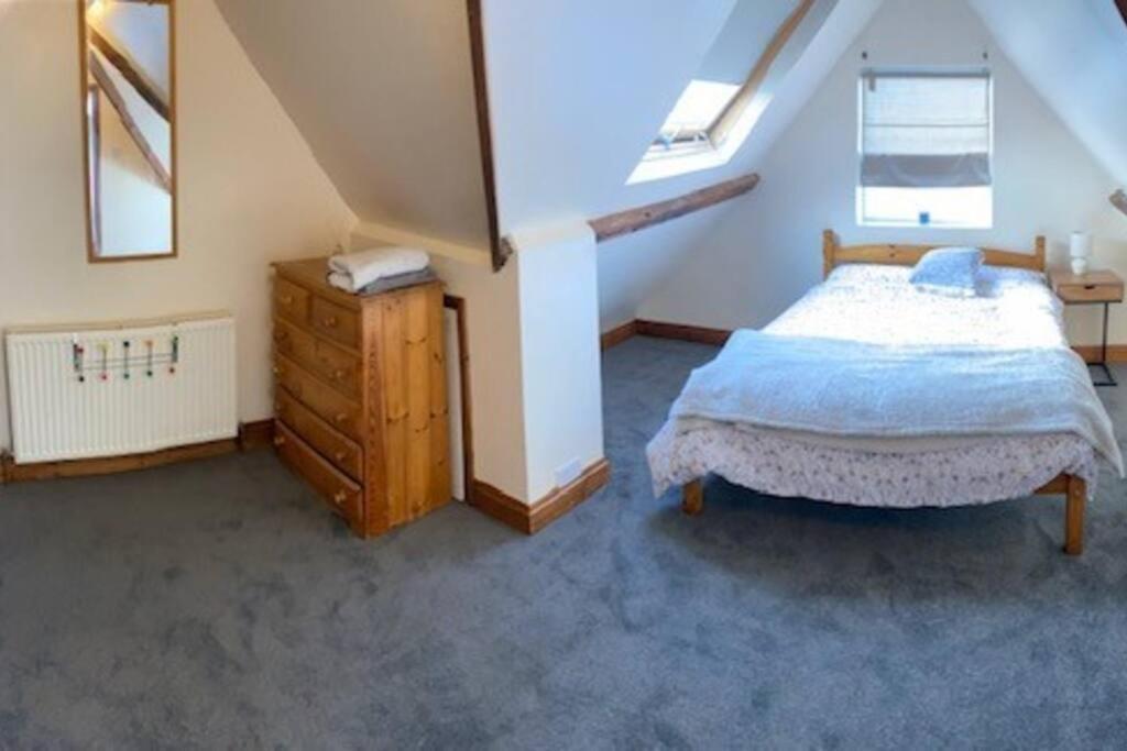 3 Double Bedroomed Flat, Acton. London, Uk Zewnętrze zdjęcie
